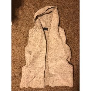 Love Tree Sherpa Hooded Vest